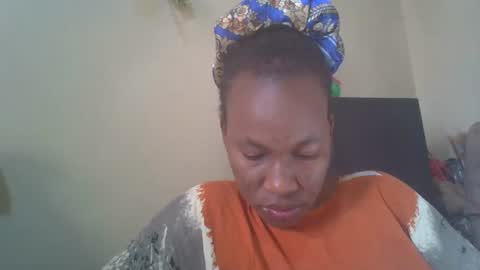 sweetdiva2012 online show from February 22, 2026, 5:19 am