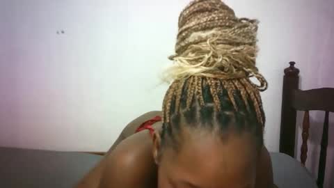 Snapshot of sweetebony_50 chatting on May 6, 2026, 7:46 am sweetebony_50 online show from May 6, 2026, 7:46 am