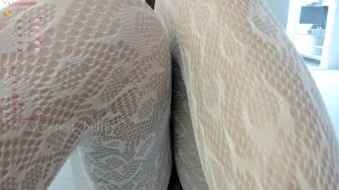 Bella online show from March 25, 2026, 3:07 pm