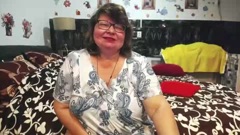 sweetestmilf4you online show from March 17, 2026, 6:55 pm