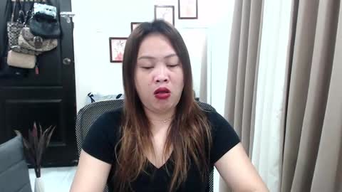 Snapshot of sweetestsmile_ chatting on December 7, 2024, 11:12 pm Khaye online show from December 7, 2024, 11:12 pm