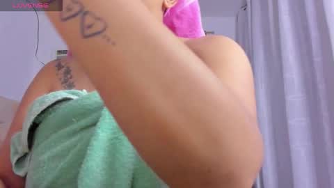 Fabiana online show from January 11, 2026, 2:38 am