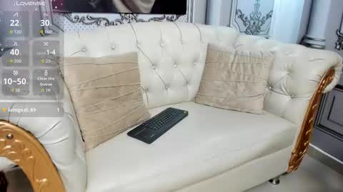 Snapshot of sweetgirl4u_ chatting on September 25, 2025, 10:08 am MIA  online show from September 25, 2025, 10:08 am