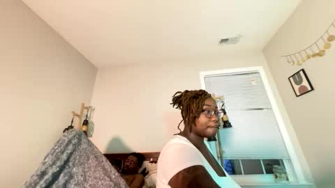 Snapshot of sweetgirllei chatting on November 13, 2025, 2:32 am sweetgirllei online show from November 13, 2025, 2:32 am