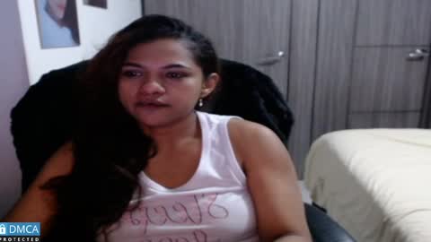 Snapshot of sweetgirlm_ chatting on December 11, 2024, 2:52 am Any online show from December 11, 2024, 2:52 am