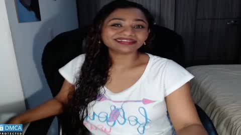 Snapshot of sweetgirlm_ chatting on December 25, 2024, 12:27 am Any online show from December 25, 2024, 12:27 am