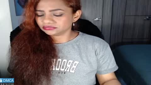 Snapshot of sweetgirlm_ chatting on January 14, 2025, 1:47 am Any online show from January 14, 2025, 1:47 am