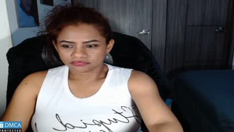 Snapshot of sweetgirlm_ chatting on January 20, 2025, 3:04 am Any online show from January 20, 2025, 3:04 am