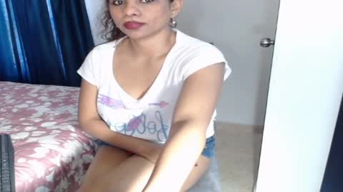 Snapshot of sweetgirlm_ chatting on September 11, 2025, 5:46 pm Any online show from September 11, 2025, 5:46 pm