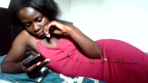 sweetgurl05 online show from June 17, 2026, 1:56 pm