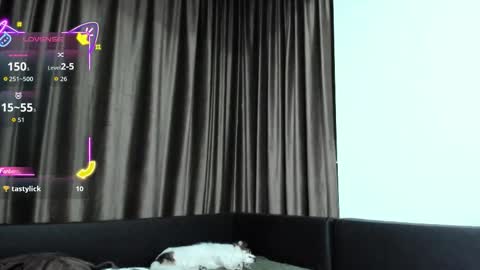 sweethornytanya online show from November 25, 2025, 4:01 am