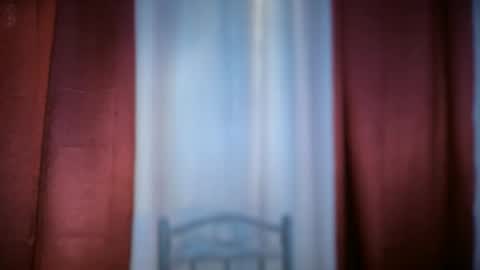 Bella online show from September 29, 2025, 1:00 am