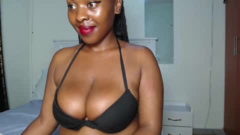 euny online show from March 1, 2025, 9:37 pm