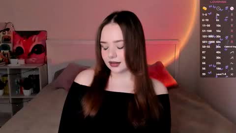 Hannah online show from December 19, 2025, 2:02 pm