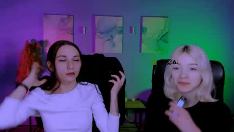 Chloe online show from March 24, 2026, 9:47 am