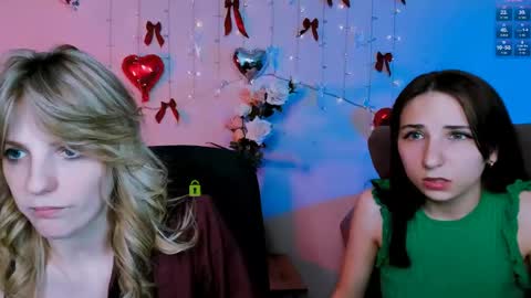 Snapshot of sweetie_chloe_ chatting on April 26, 2026, 7:33 pm Chloe online show from April 26, 2026, 7:33 pm