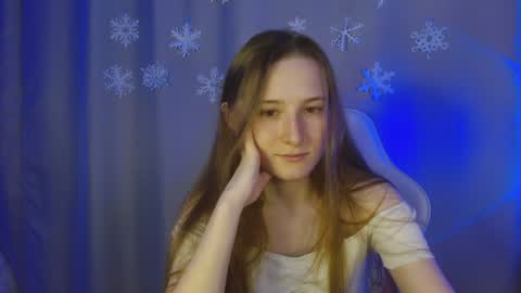 Annie online show from December 14, 2024, 9:13 pm