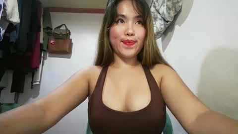 Snapshot of sweetie_trishiaxx chatting on May 8, 2026, 3:23 am Your GoodGirlSweet trish online show from May 8, 2026, 3:23 am