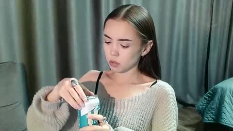 sweetieee_kira online show from November 23, 2025, 9:14 pm