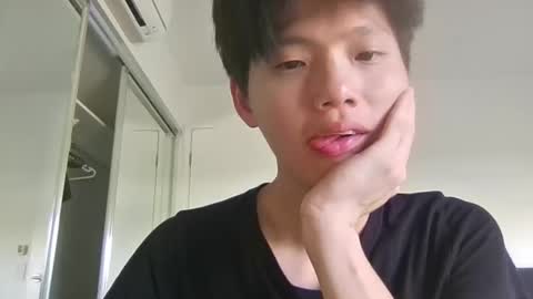 sweetiepuppy421 online show from December 20, 2025, 3:02 am