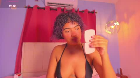 Isabel online show from June 3, 2026, 2:33 pm