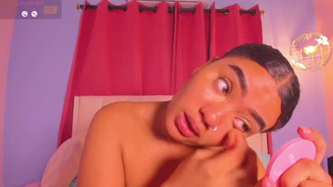Isabel online show from June 4, 2026, 1:39 pm