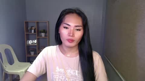 Snapshot of sweetladyboyx chatting on January 8, 2025, 3:29 am   online show from January 8, 2025, 3:29 am
