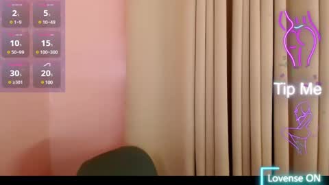 Leah online show from January 20, 2025, 5:06 pm