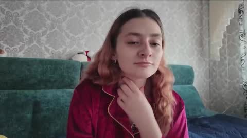 sweetliaison online show from February 5, 2026, 2:00 pm