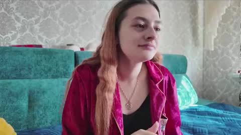 sweetliaison online show from March 10, 2026, 7:13 am