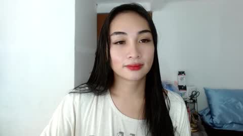 Lilly online show from December 21, 2024, 11:11 am