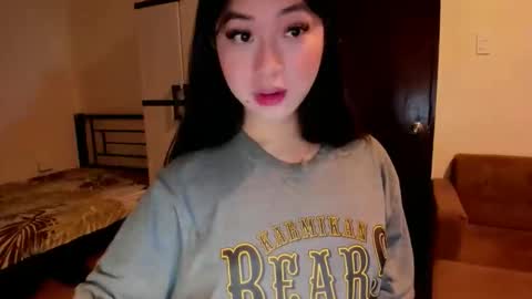 Zoe online show from October 13, 2025, 3:39 am