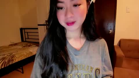 Zoe online show from October 15, 2025, 2:44 am