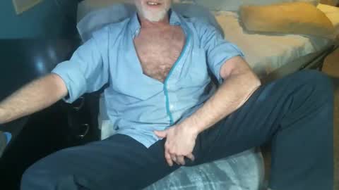 Snapshot of sweetman4a chatting on March 9, 2026, 2:21 pm Michael online show from March 9, 2026, 2:21 pm