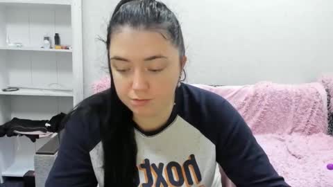 Snapshot of sweetmarylove chatting on February 16, 2025, 8:32 am sweetmarylove online show from February 16, 2025, 8:32 am
