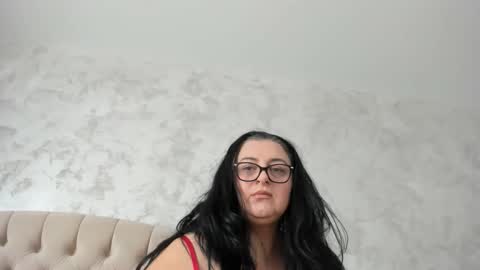 sweetmiki9 online show from April 19, 2026, 10:36 am