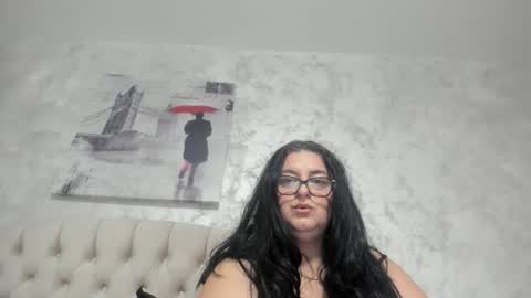 Snapshot of sweetmiki9 chatting on May 15, 2026, 7:54 pm sweetmiki9 online show from May 15, 2026, 7:54 pm