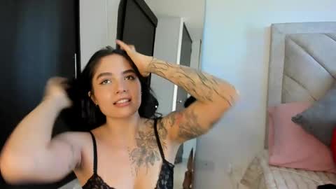 Snapshot of sweetmili133 chatting on May 1, 2026, 7:07 pm sweetmili133 online show from May 1, 2026, 7:07 pm