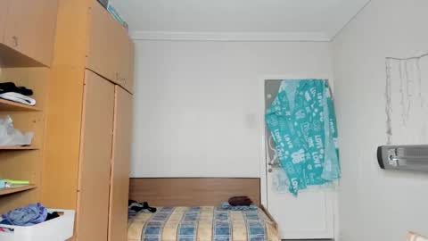 Lorenzo online show from March 10, 2025, 7:53 am