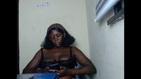 sweetnectarx online show from February 15, 2025, 3:31 am