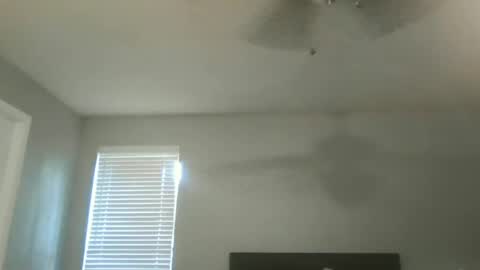 sweetness_cool online show from June 15, 2026, 7:27 pm