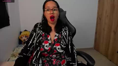 Noah online show from December 2, 2025, 1:33 am