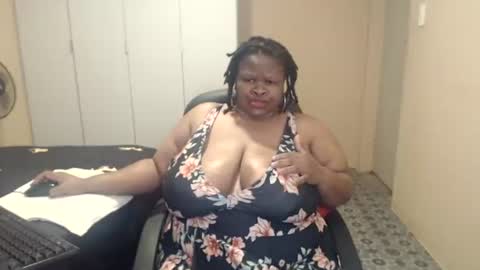 sweetnoziexxx online show from November 5, 2025, 2:28 pm