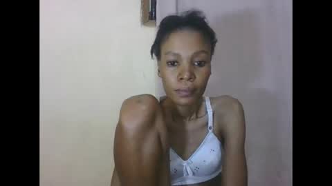 ESTHER online show from March 30, 2026, 1:39 am