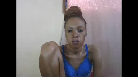 ESTHER online show from April 10, 2026, 7:46 am