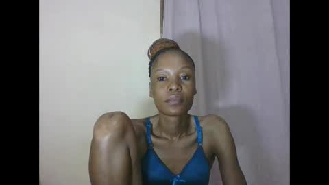 ESTHER online show from June 6, 2026, 1:54 am