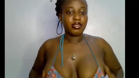 Snapshot of sweetpetitgirl chatting on February 9, 2026, 8:13 pm LILY BRANDY online show from February 9, 2026, 8:13 pm