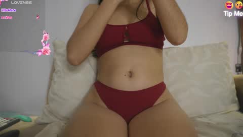 Snapshot of sweetpussyhot_ chatting on October 10, 2025, 7:07 am Hello Welcome Im here from WEDNESDAY to SUNDAY 430am to  830am and 3  to 7  timeMONDAY and TUESDAY i rest online show from October 10, 2025, 7:07 am