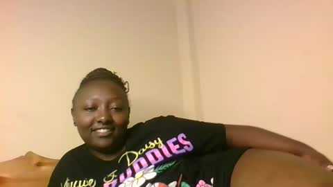 Snapshot of sweetrose2049 chatting on June 4, 2026, 7:03 am Rose Watetu online show from June 4, 2026, 7:03 am