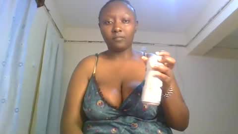 Snapshot of sweetrose2049 chatting on June 13, 2026, 3:10 pm Rose Watetu online show from June 13, 2026, 3:10 pm